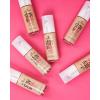 Essence Stay All Day 16h Puder za ženske 30 ml Odtenek 20 Soft Nude