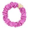 By Eloise London Silk Scrunchie Gold Heart Elastika za lase za ženske 1 kos Odtenek Bubblegum Pink