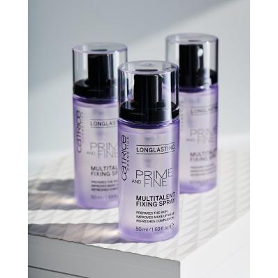 Catrice Prime And Fine Multitalent Fixing Spray Fiksator za ličila za ženske 50 ml