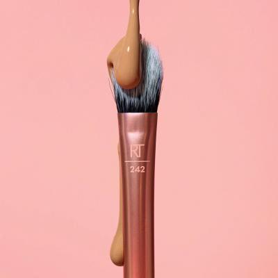 Real Techniques Brushes RT 242 Brightening Concealer Brush Čopič za ličenje za ženske 1 kos