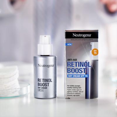 Neutrogena Retinol Boost Day Cream SPF15 Dnevna krema za obraz 50 ml