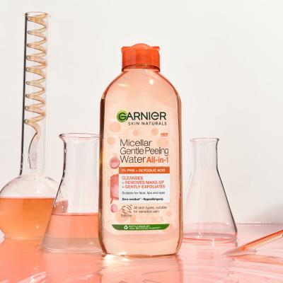 Garnier Skin Naturals Micellar Gentle Peeling Water Micelarna vodica za ženske 400 ml