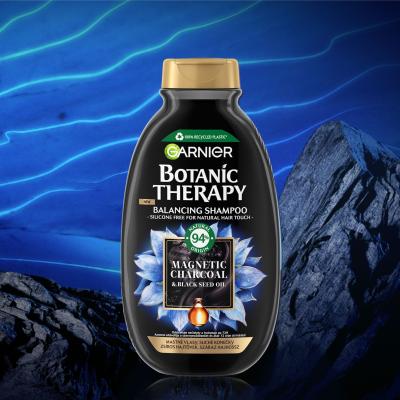 Garnier Botanic Therapy Magnetic Charcoal &amp; Black Seed Oil Šampon za ženske 400 ml