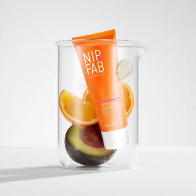 NIP+FAB Illuminate Vitamin C Fix Clay Mask 3% Maska za obraz za ženske 75 ml