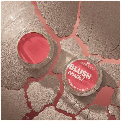 Essence Blush Crush! Rdečilo za obraz za ženske 5 g Odtenek 30 Cool Berry