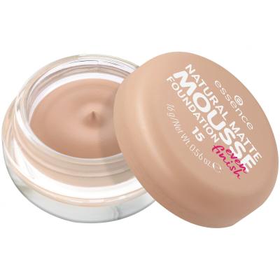 Essence Natural Matte Mousse Puder za ženske 16 g Odtenek 15