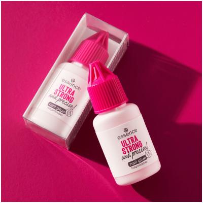 Essence Ultra Strong &amp; Precise! Nail Glue Umetni nohti za ženske 8 g