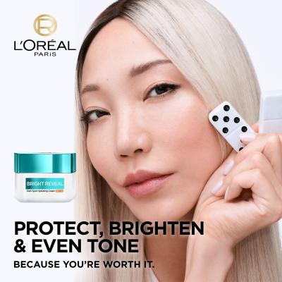 L&#039;Oréal Paris Bright Reveal Dark Spot Hydrating Cream SPF50 Dnevna krema za obraz 50 ml poškodovana škatla