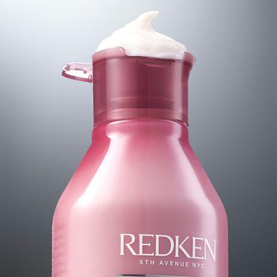 Redken Volume Injection Dream Big Darilni set šampon Volume Injection 300 ml + balzam Volume Injection 300 ml + nega za lase One United All-In-One Multi-Benefit Treatment 150 ml