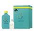 Calvin Klein CK One Summer 2020 Darilni set toaletna voda 100 ml + toaletna voda CK One 15 ml + nalepke
