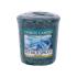 Yankee Candle Icy Blue Spruce Dišeča svečka 49 g