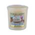 Yankee Candle Vanilla Cupcake Dišeča svečka 49 g spremenjena barva